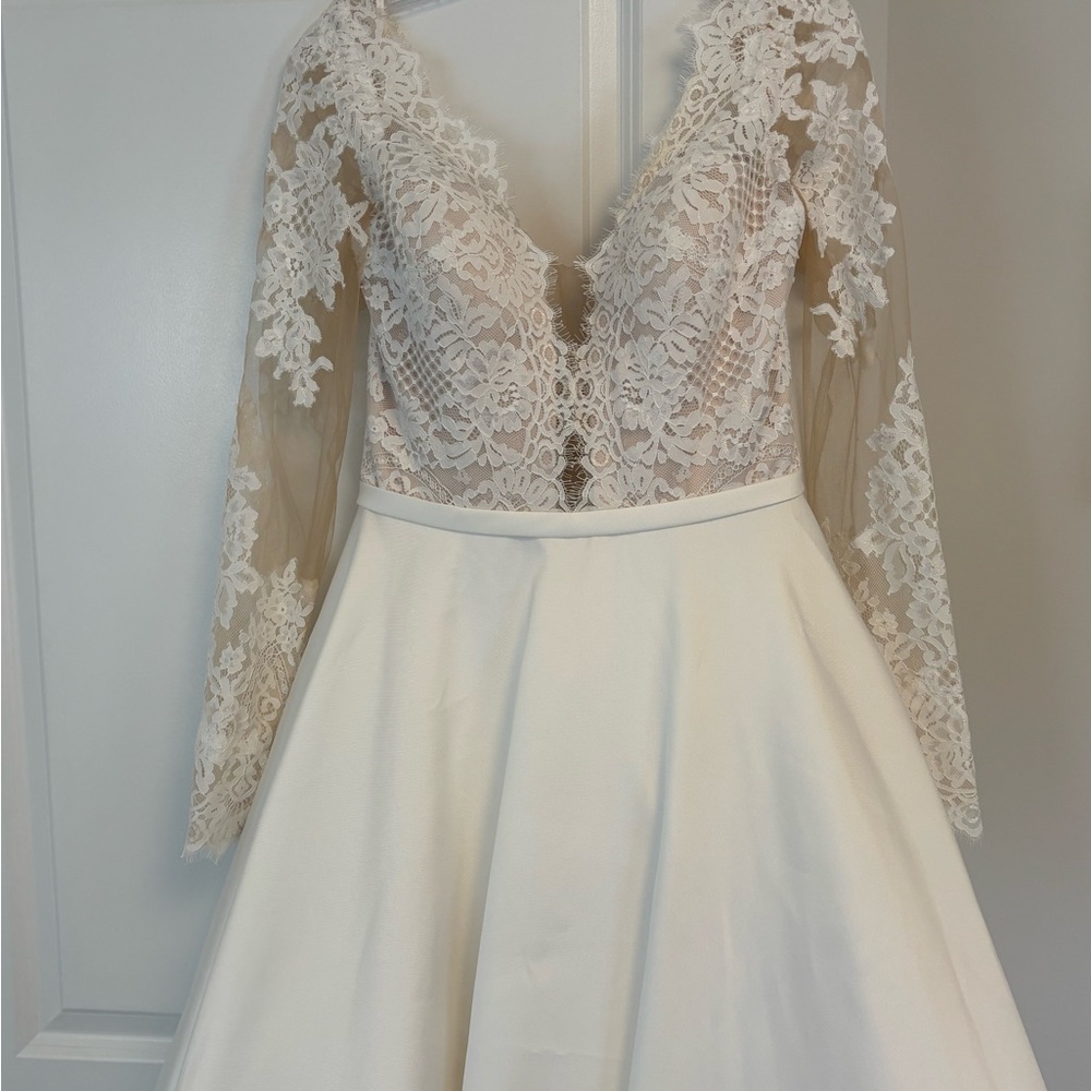 Eyelash Lace Wedding Dress - Picture 10 of 16